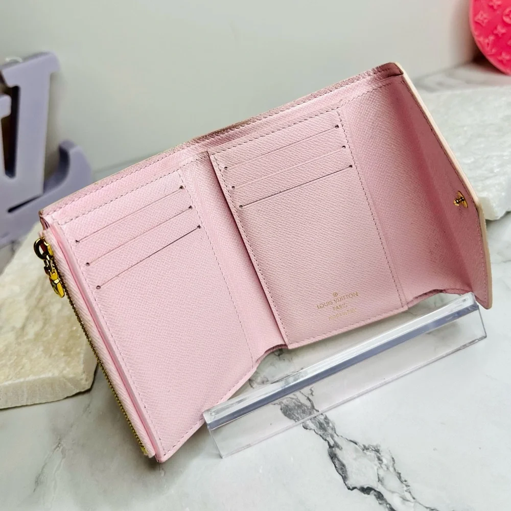 EUC Louis Vuitton Victorine Rose & Yellow 2021 By The Pool Wallet